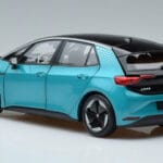 Volkswagen ID.3 Grün FAW 1:18 ZVN000001GRU Metall - image 6 of 7