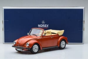 Volkswagen Beetle 1303 Cabriolet Orange Norev 1:18 188526 Metall — Bild 6 von 6
