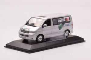 Volkswagen Multivan T5 Silber Heli Coil Edition Minichamps 1:43 VOLKSWAGEN-264345 Metall — Bild 2 von 4