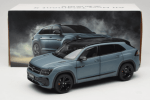 Volkswagen Teramont X Grau FAW 1:18 ZVB000003B Metall — Bild 8 von 8