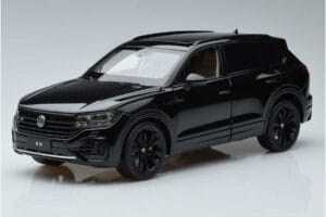 Volkswagen Touareg CR Schwarz FAW 1:18 LTC761021BLA Metall