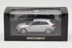 Audi A3 8P Silber Prototyp Minichamps 1:43 5010503013 Metall — Bild 4 von 4