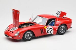 Ferrari 250 GTO #22 24 Hours of Le Mans 1962 Kyosho 1:18 08432B Metall — Bild 2 von 8