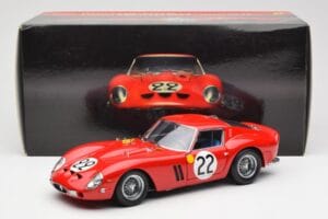 Ferrari 250 GTO #22 24 Hours of Le Mans 1962 Kyosho 1:18 08432B Metall — Bild 8 von 8