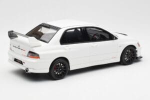 Mitsubishi Lancer Evo VIII MR FQ-400 Weiß Otto 1:18 OT777 Resin — Bild 2 von 6