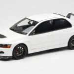 Mitsubishi Lancer Evo VIII MR FQ-400 Weiß Otto 1:18