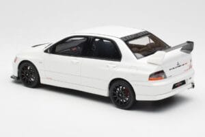 Mitsubishi Lancer Evo VIII MR FQ-400 Weiß Otto 1:18 OT777 Resin — Bild 5 von 6