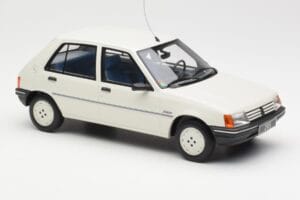 Peugeot 205 Junior Weiß Otto 1:18 OT463 Resin — Bild 4 von 6