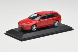 Alfa Romeo 159 Sportwagon Alfa Rot Minichamps 1:43 400120511 Metall — Bild 2 von 4