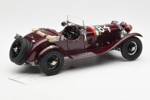 Alfa Romeo 1750 GS Spider #84 T. Nuvolari / B. Guidotti Mille Miglia Winner 1930 CMC 1:18 M-141 Metall — Bild 2 von 6