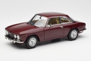 Alfa Romeo 2000 GTV Kastanienrot Norev 1:18 187916 Metall