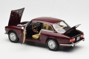 Alfa Romeo 2000 GTV Kastanienrot Norev 1:18 187916 Metall — Bild 5 von 8