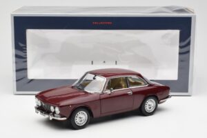 Alfa Romeo 2000 GTV Kastanienrot Norev 1:18 187916 Metall — Bild 8 von 8