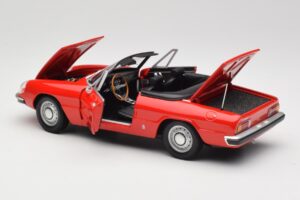 Alfa Romeo 2000 Spider Rot Minichamps 1:18 180120930 Metall — Bild 5 von 8