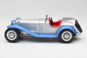 Alfa Romeo 2300 Spider Silberblau Bburago 1:18 3008 Metall — Bild 4 von 8