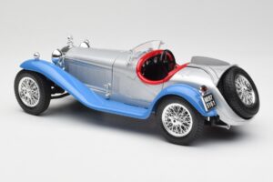 Alfa Romeo 2300 Spider Silberblau Bburago 1:18 3008 Metall — Bild 7 von 8
