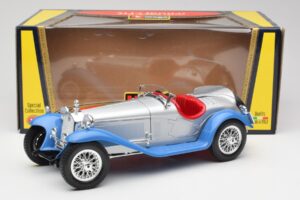 Alfa Romeo 2300 Spider Silberblau Bburago 1:18 3008 Metall — Bild 8 von 8