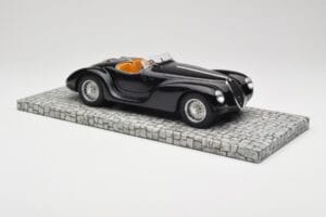 Alfa Romeo 6C 2500 SS Corsa Spider Schwarz Minichamps 1:18 107120231 Metall — Bild 4 von 6