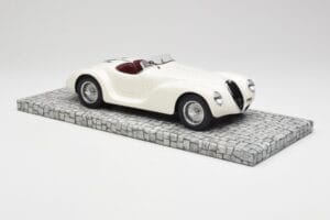 Alfa Romeo 6C 2500 SS Corsa Spider Weiß Minichamps 1:18 107120232 Resin — Bild 4 von 6