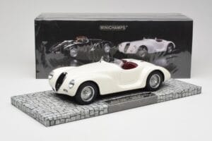 Alfa Romeo 6C 2500 SS Corsa Spider Weiß Minichamps 1:18 107120232 Resin — Bild 6 von 6