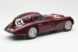 Alfa Romeo 8C 2900 B Speciale #19 24 Hours of Le Mans 1938 CMC 1:18 M-111 Metall — Bild 2 von 6