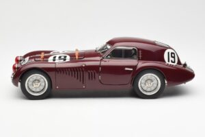 Alfa Romeo 8C 2900 B Speciale #19 24 Hours of Le Mans 1938 CMC 1:18 M-111 Metall — Bild 3 von 6
