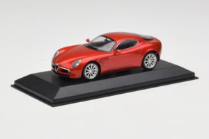 Alfa Romeo 8C Competizione Alfa Rot Minichamps 1:43 403120523 Metall — Bild 2 von 4