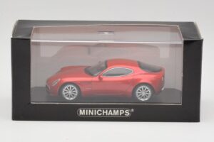 Alfa Romeo 8C Competizione Alfa Rot Minichamps 1:43 403120523 Metall — Bild 4 von 4