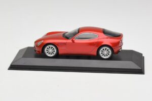 Alfa Romeo 8C Competizione Alfa Rot Minichamps 1:43 403120523 Metall