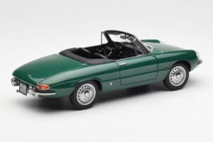 Alfa Romeo Duetto Spider Grün AUTOart 1:18 70138 Metall — Bild 3 von 8