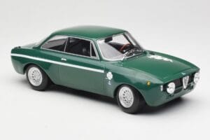 Alfa Romeo GTA 1300 Junior Grün Minichamps 1:18 155120022 Metall — Bild 4 von 6