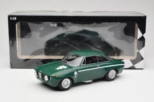 Alfa Romeo GTA 1300 Junior Grün Minichamps 1:18 155120022 Metall — Bild 6 von 6