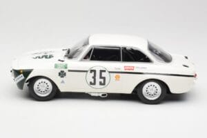 Alfa Romeo GTA 1300 Junior #35 C. Colzani / Pooky / G. Venturi 4 Hours of Jarama 1972 Minichamps 1:18 155721235 Metall — Bild 3 von 6