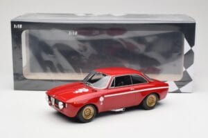Alfa Romeo GTA 1300 Junior Rot Minichamps 1:18 155120020 Metall — Bild 6 von 6