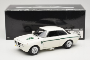 Alfa Romeo GTA 1300 Junior Weiß Minichamps 1:18 100120501 Metall — Bild 8 von 8