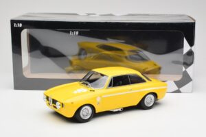 Alfa Romeo GTA 1300 Junior Gelb Minichamps 1:18 155120024 Metall — Bild 6 von 6