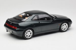 Alfa Romeo GTV 916 Coventry Green Metallic Norev 1:18 187842 Metall — Bild 2 von 6