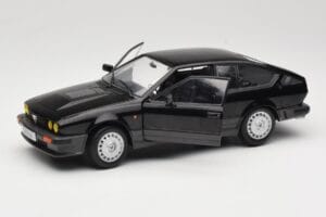 Alfa Romeo GTV6 Schwarz Solido 1:18 S1802302 Metall — Bild 2 von 8