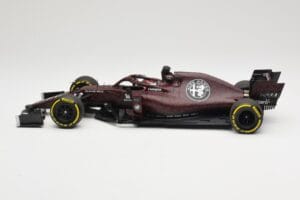 Alfa Romeo Racing C38 #7 K. Raikkonen Valentine's Day Livery Shakedown Fiorano 14th February 2019 Minichamps 1:18 110199907 M — Bild 3 von 6