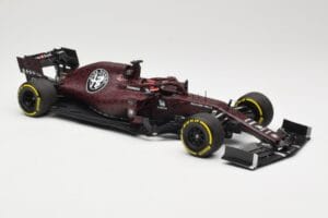 Alfa Romeo Racing C38 #7 K. Raikkonen Valentine's Day Livery Shakedown Fiorano 14th February 2019 Minichamps 1:18 110199907 M — Bild 4 von 6