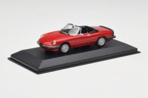 Alfa Romeo Spider 2000 Alfa Rot Minichamps 1:43 436120760 Metall — Bild 2 von 4