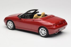 Alfa Romeo Spider 916 Proteo Red Metallic Norev 1:18 187854 Metall — Bild 5 von 6