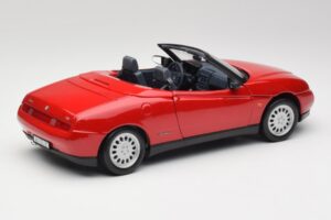 Alfa Romeo Spider 916 Alfa Rot Maisto 1:18 50278 Metall — Bild 3 von 8