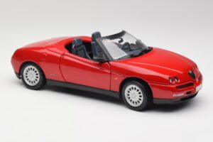 Alfa Romeo Spider 916 Alfa Rot Maisto 1:18 50278 Metall — Bild 6 von 8