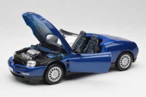 Alfa Romeo Spider 916 Periwinkle Blau Maisto 1:18 50308 Metall — Bild 2 von 7