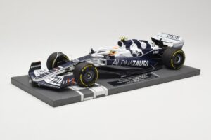 AlphaTauri AT03 #22 Y. Tsunoda Bahrain GP 2022 Minichamps 1:18 117220122 Metall — Bild 2 von 6