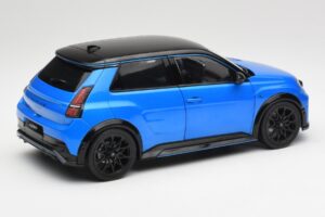 Alpine A290 GTS Alpine Vision Blau & Schwarz Norev 1:18 185450 Metall — Bild 3 von 8