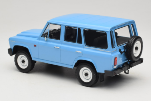 ARO 244 D Blau Aurora Models 1:18 TH180-01 Metall — Bild 5 von 6