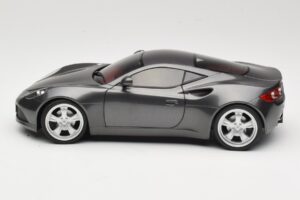 Artega GT Grey Metallic Revell 1:18 09024 Metall — Bild 4 von 8