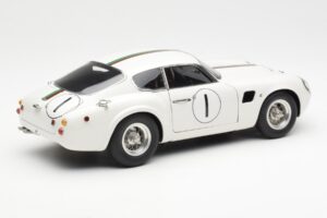 Aston Martin DB4 GT Zagato #1 24 Hours of Le Mans 1961 CMC 1:18 M-139 Metall — Bild 2 von 6
